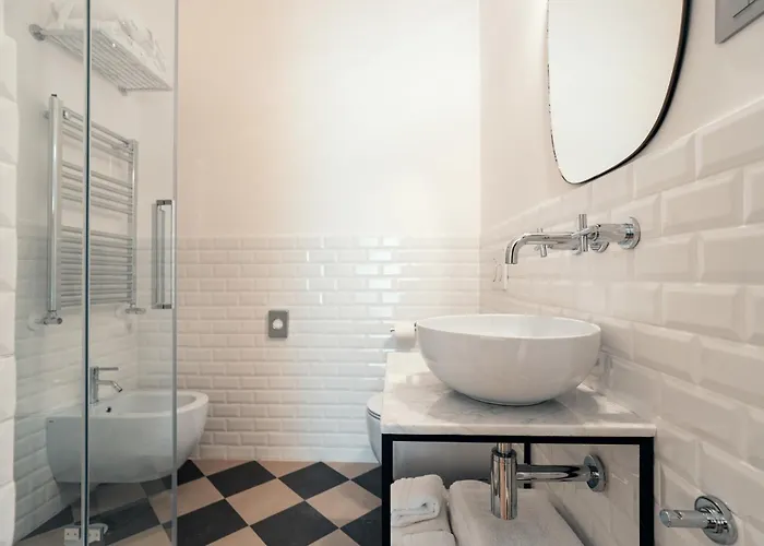Konukevi Pepe's Place - Manzoni Roma