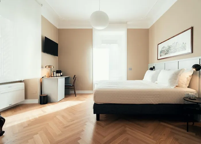 Pepe's Place - Manzoni 4*